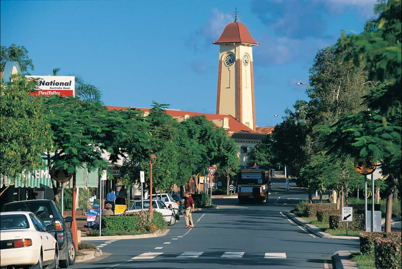 A histórica Sandgate Village fica a apenas 10 minutos a pé da nossa casa. Galerias, biblioteca, feir ...