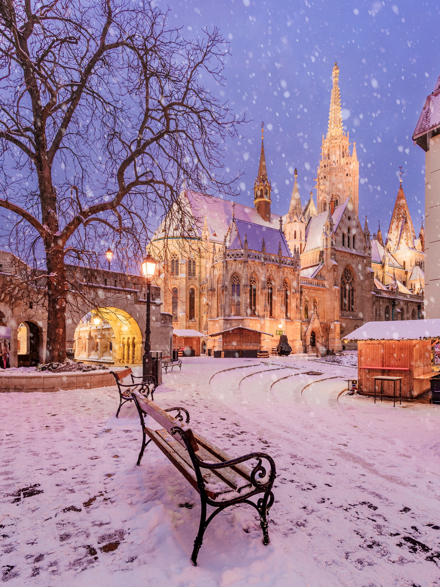 Downtown, Budapest - Centrally located with everything you want in Walking Distance!