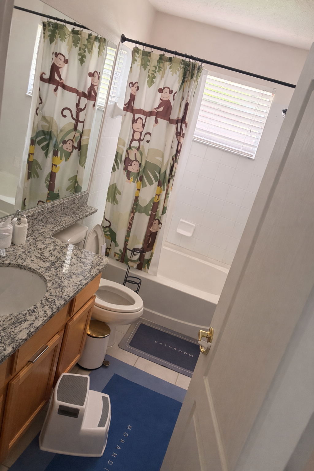 Votre échappatoire à Tampa, FL : maison 4 chambres avec piscine privée et jacuzzi