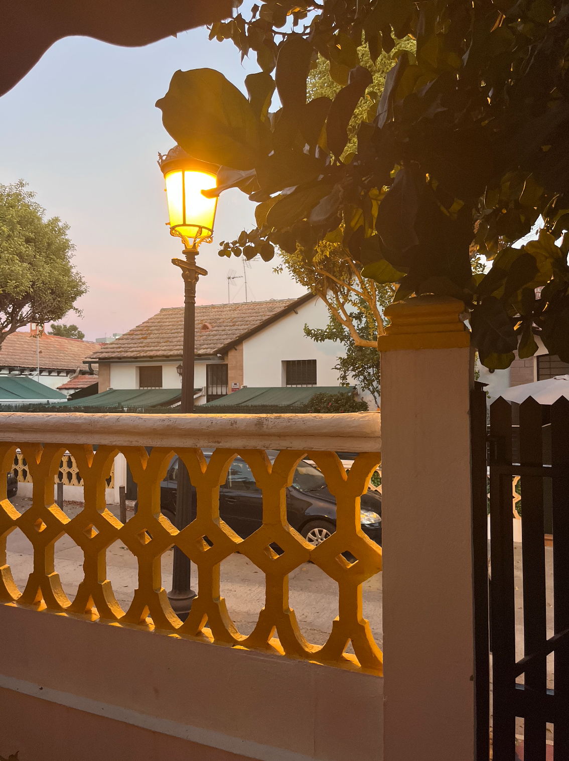 Charming British-Andalusian little Cottage in city centre close to amazing beaches