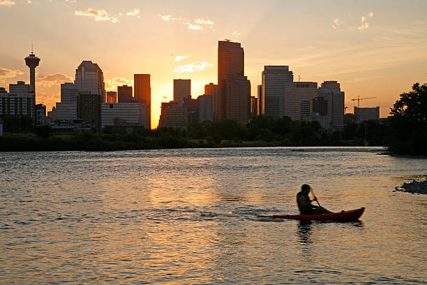 Executive-Penthouse-Suite in Calgary, AB, Kanada, mit Blick auf Stadt und Berge!