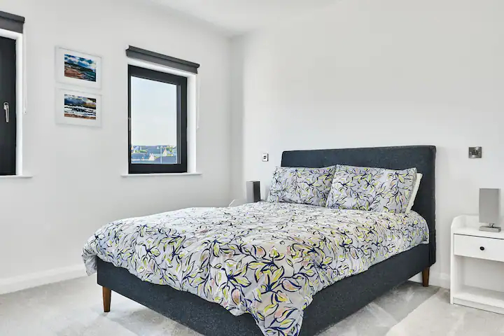 Modern house with sea views Northern Ireland coast. 25 mins to Giants Causeway