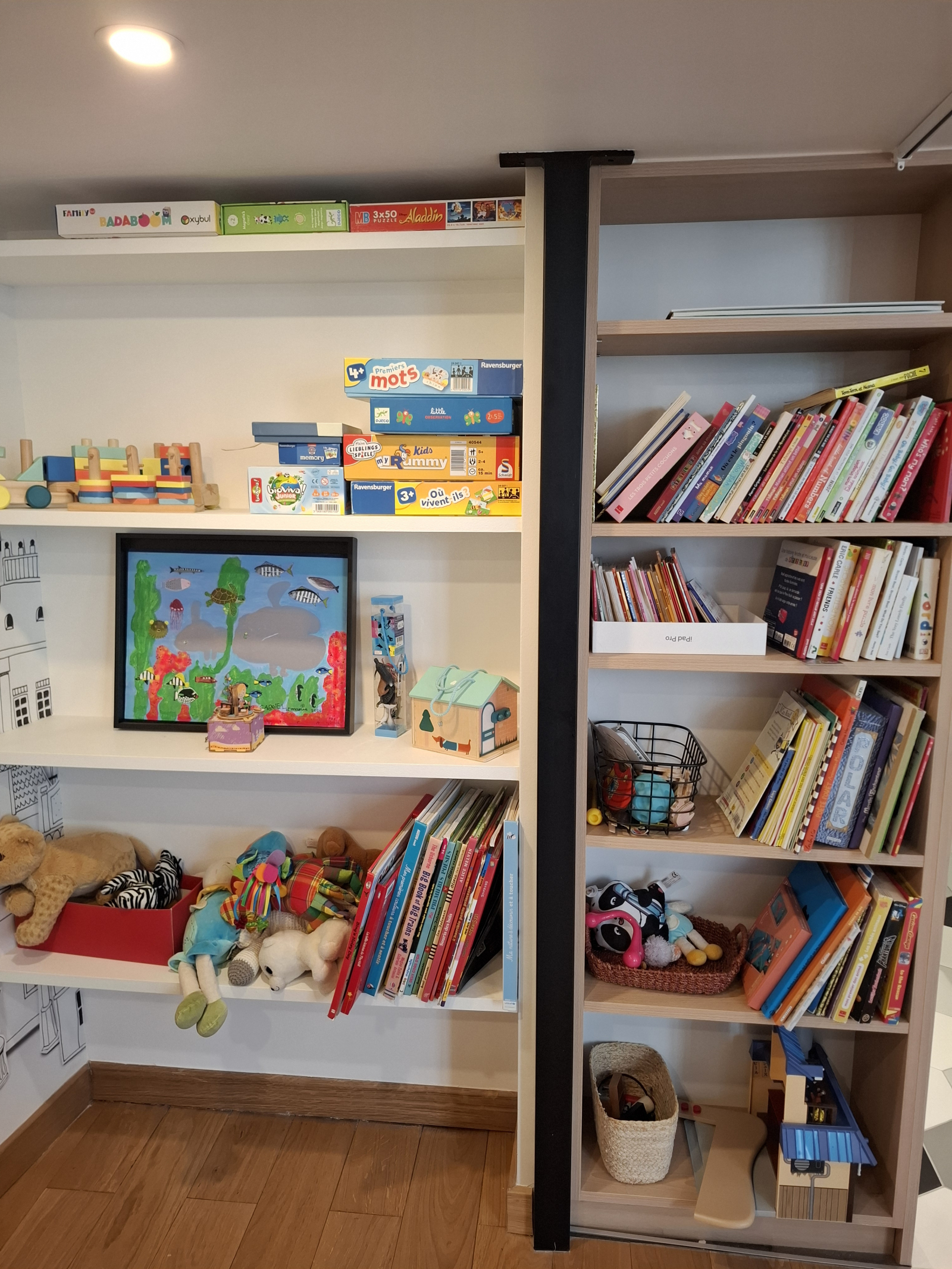 Ho libri e giocattoli adatti ai bambini, soprattutto dai 2 ai 6 anni. Siete invitati a utilizzare tu ...