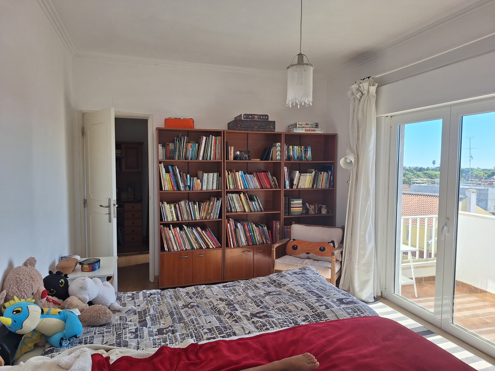 Apartamento de 3 quartos, 5m de carro da praia e 7m de carro até o centro