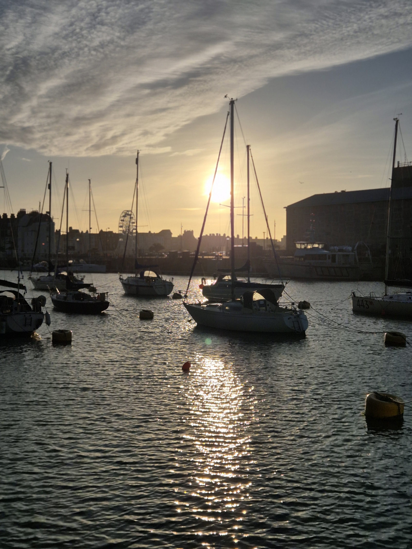 Many boats....