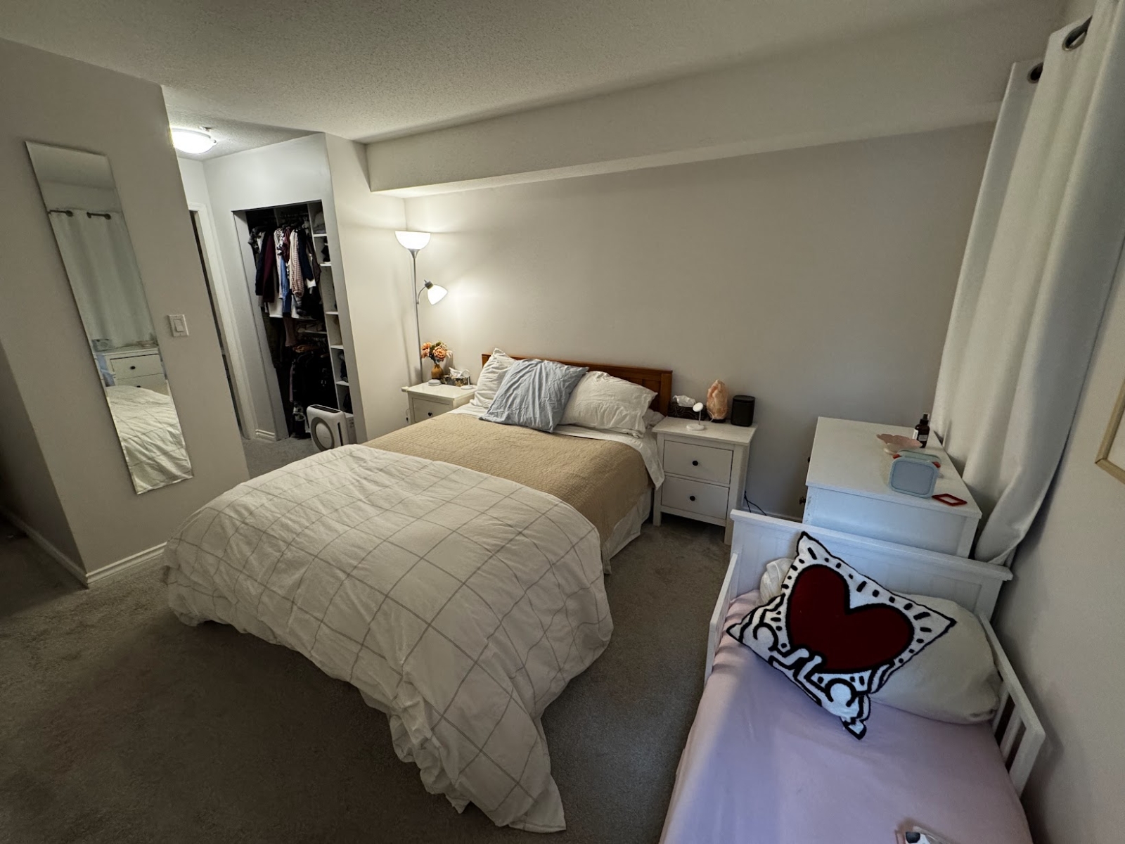 Gezellig, gezinsvriendelijk appartement in het centrum van Vancouver (op zoek naar 2027)