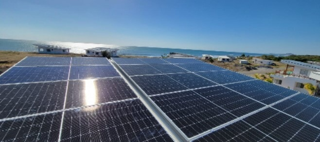 Panel solar en el techo