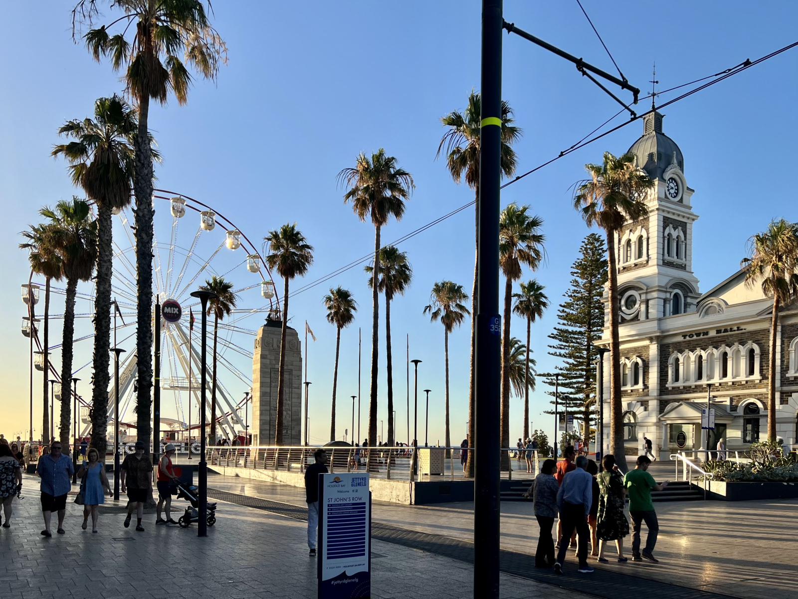 Glenelg Jetty Rd et front de mer (Adélaïde)