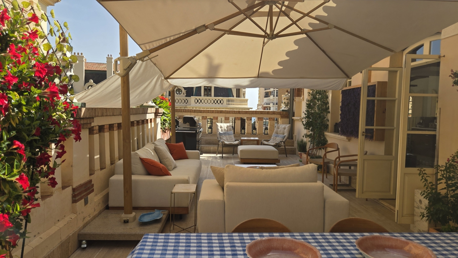 Two large parasols and extra awnings for the summer shade