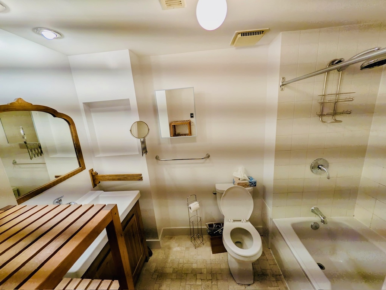 A cosy nest in the heart of the district