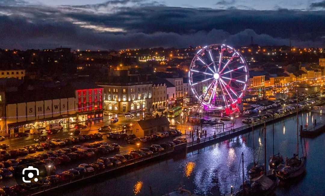 The Big Ferris Wheel that gives you full view of the city day or night during Winterval