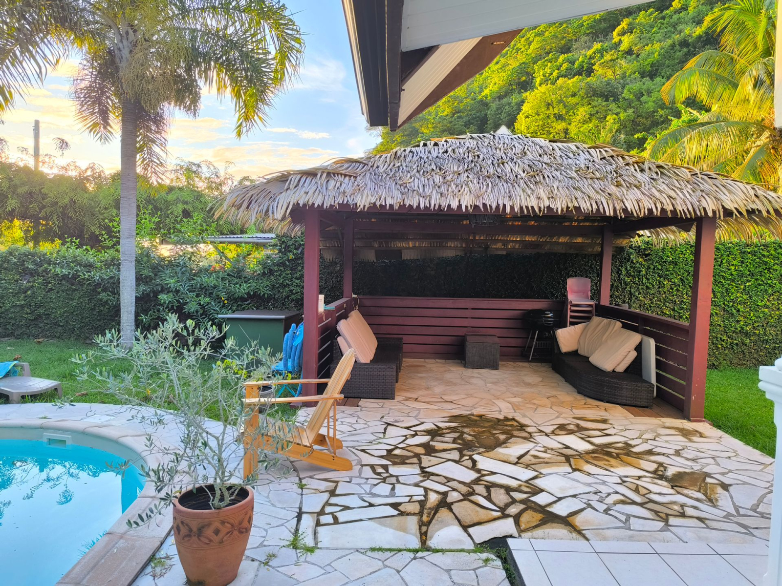 Villa familiar com piscina e cinema em casa no Taiti