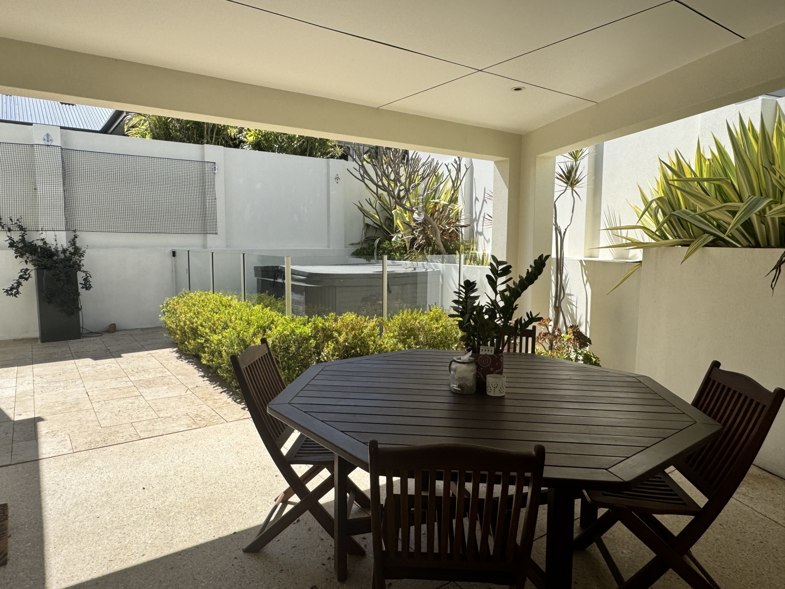 Private spa area. We do not heat the spa in our winter months.