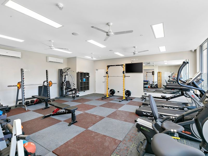 Salle de sport ouverte 24 heures sur 24 pour les résidents uniquement au rez-de-chaussée de notre bâ ...