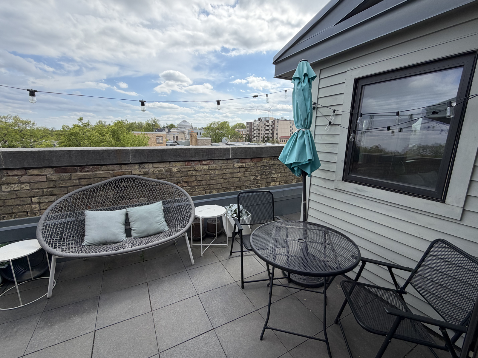 Linden Hills Penthouse Loft, Minneapolis, à beira de lagos, lojas, restaurantes
