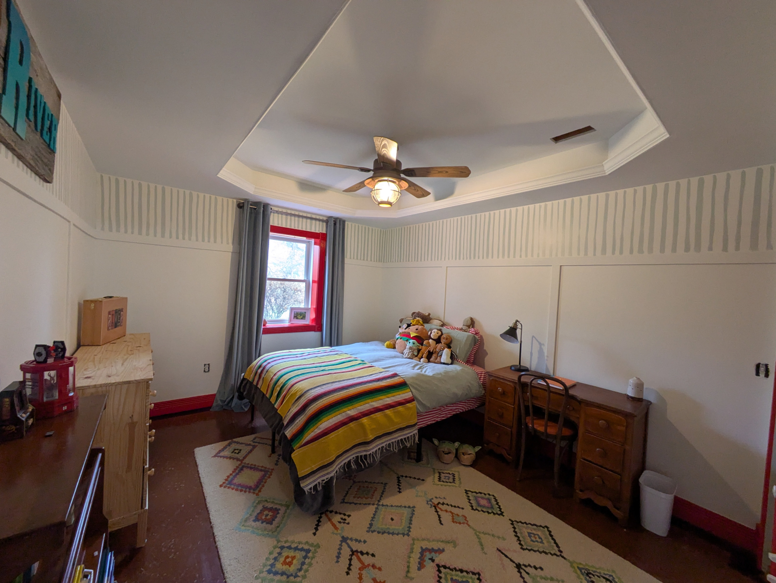 Chambre au sous-sol (nouvelles photos à venir bientôt)