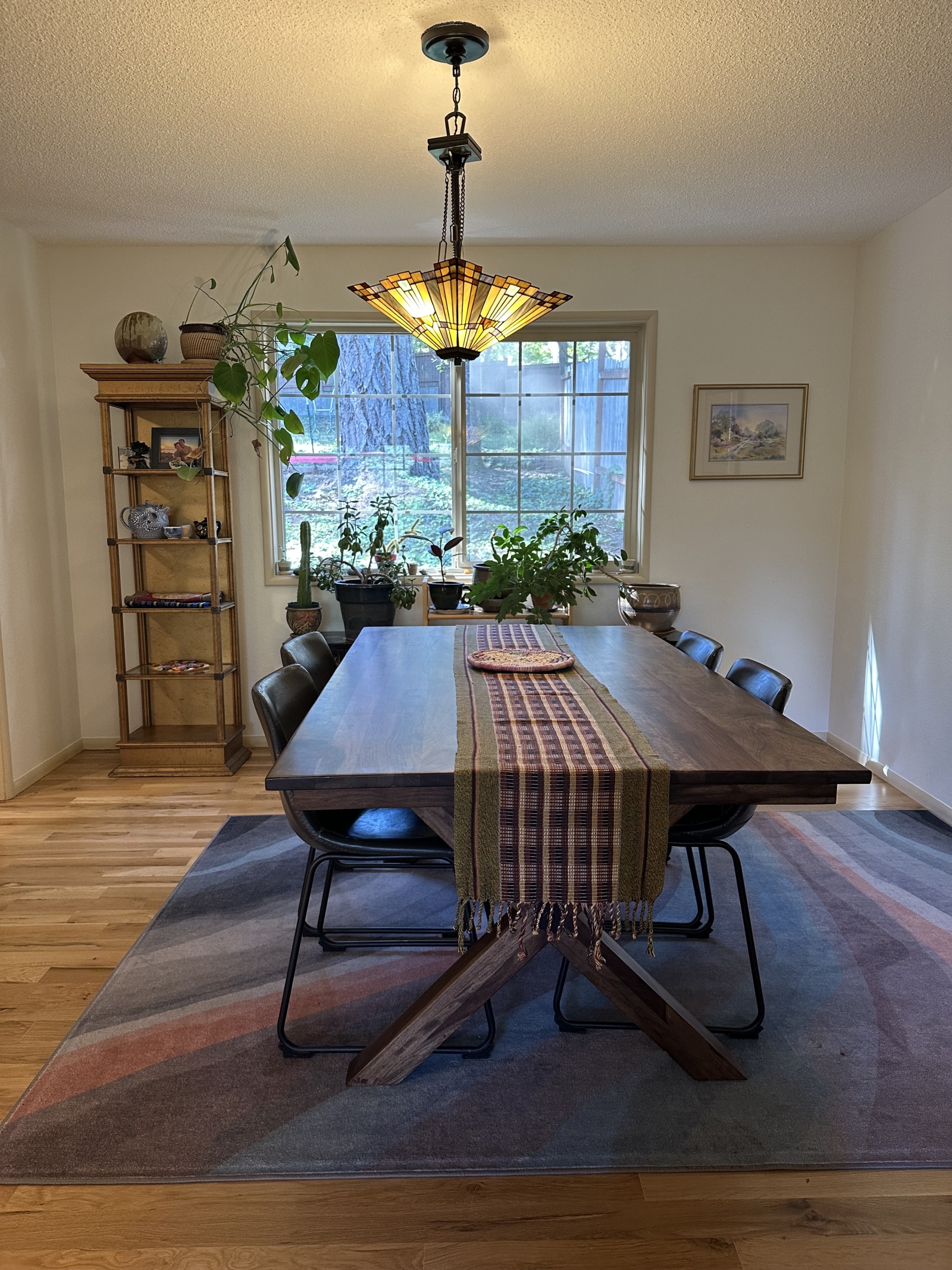 *Disponible pour les vacances 2026, été 2027 et À TOUT MOMENT* Maison familiale spacieuse à South Eugene