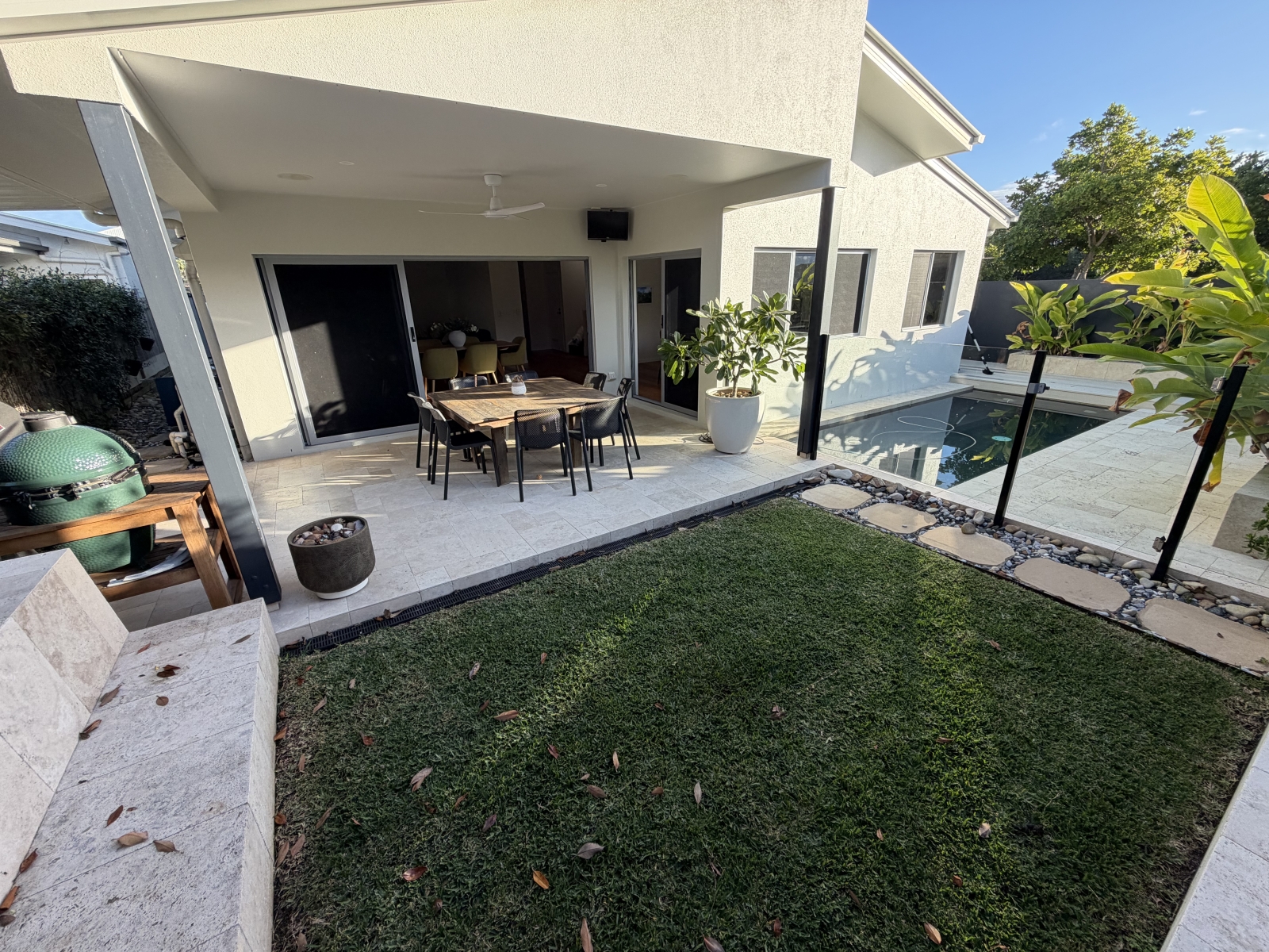 Luxury Beachside Home - Sunshine Coast Australia l Seeking Ski-In / Ski-Out Canada Swap
