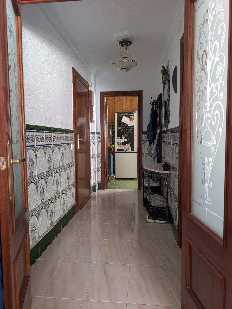 Entrance to kitchen