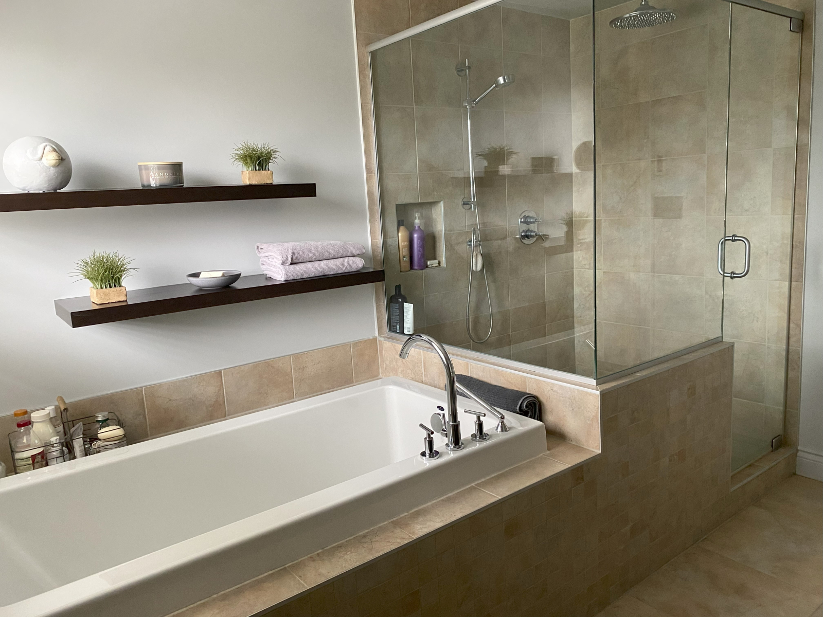 Badkamer - 2e verdieping in Laval