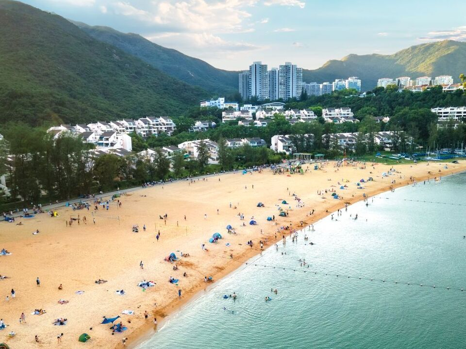 Home Exchange: Hong Kong (Discovery Bay) ↔ United Kingdom (Summer 2026)