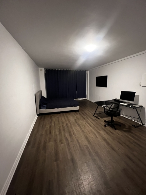 Bright Furnished Studio in Montreal’s NDG – Comfortable City Base