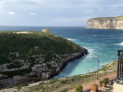 Stunning Seaviews & Sunsets from a Traditional Apartment (Gozo)