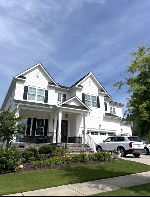 Country Club home near Raleigh and Durham, with pools, pickleball and amenities
