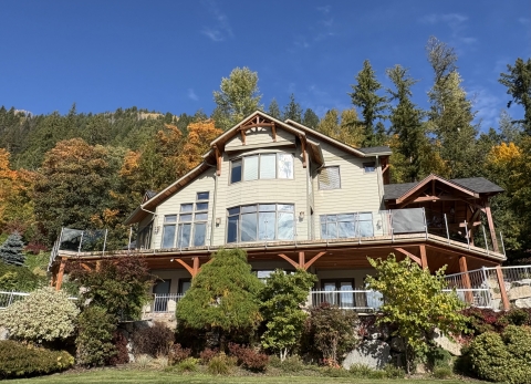 Home in Nelson BC