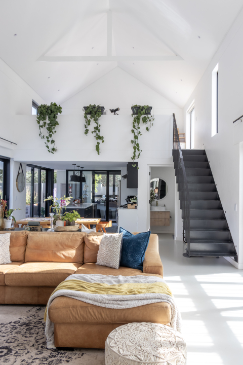 Indoor–outdoor family living in Scarborough