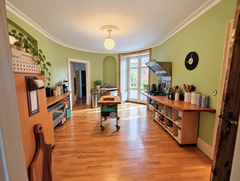 Le centre de Copenhague, un appartement spacieux avec balcon proche de tout ce que vous pouvez rêver.